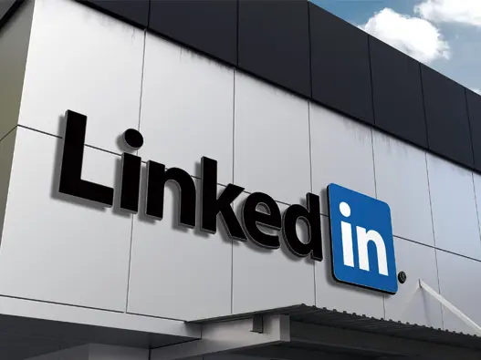 对于海外的采购商而言，一个专业的LinkedIn公司主页，往往是评估供应商实力的重要参考。